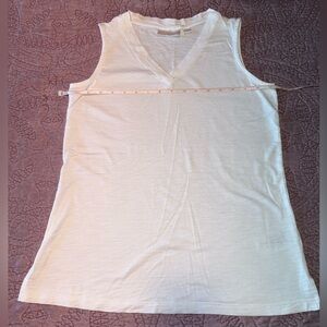 Belle by Kim Gravel Cream V-Neck Tank Top